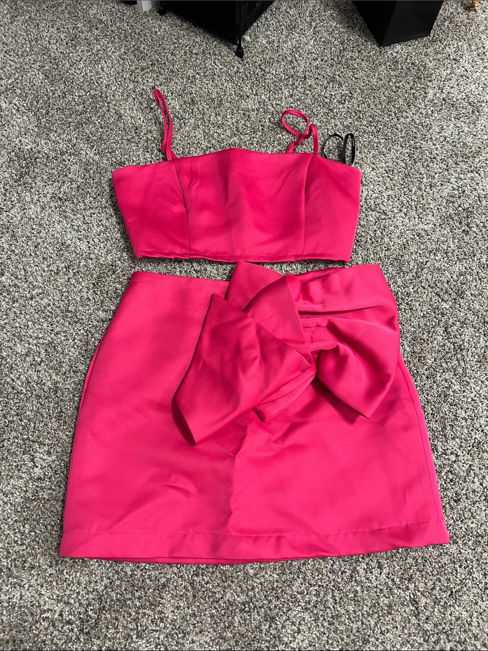 Forever 21 Hot Pink Bow-Front Two-Piece Skirt Set